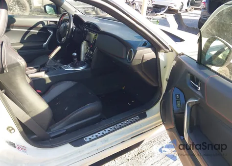 2017 Subaru Brz Limited from USA, damaged, VIN JF1ZCAC19H8605081